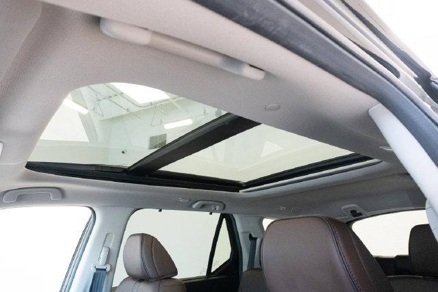 Certified 2024 Honda Pilot Elite image 8