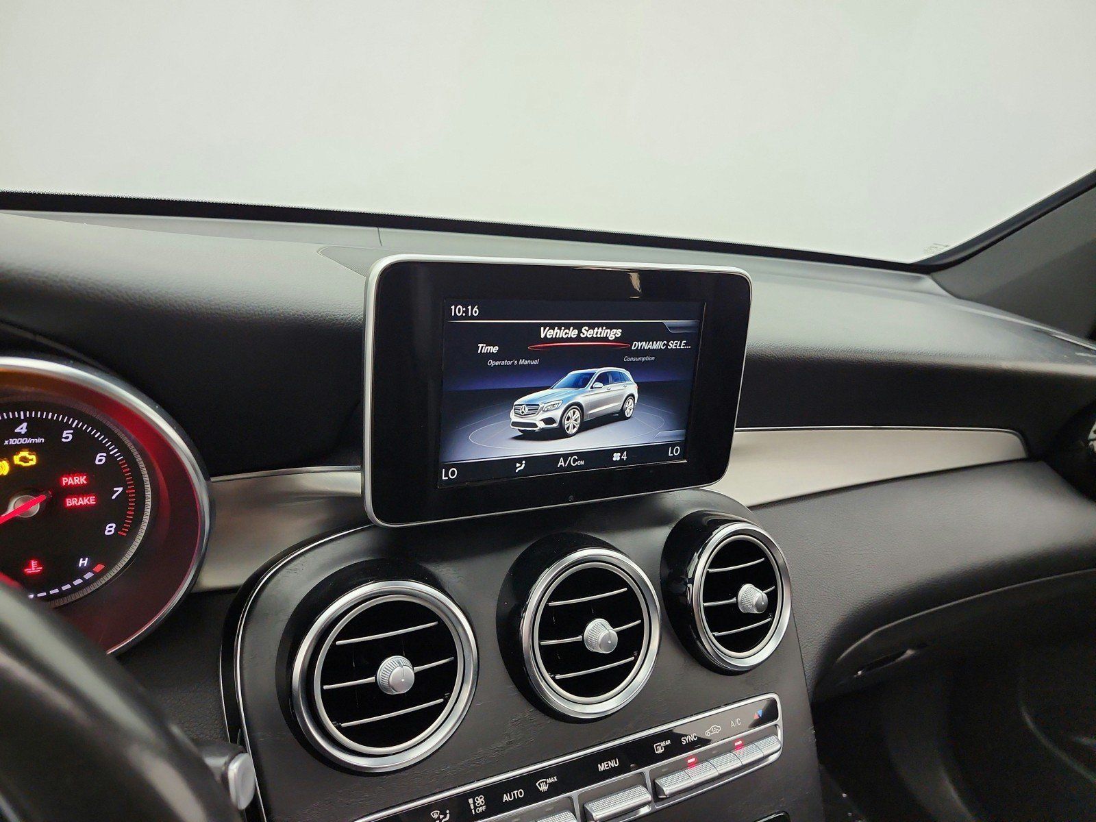 Used 2019 Mercedes-Benz GLC 300 image 14