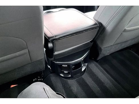 Used 2024 RAM 2500 Big Horn image 26