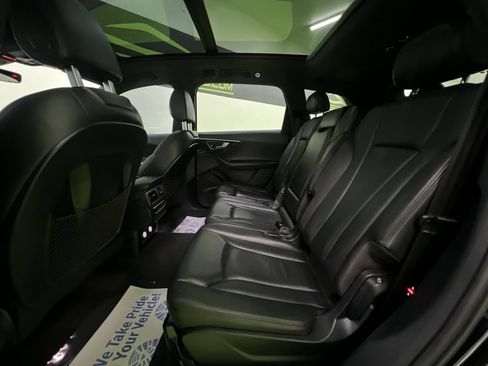 Used 2019 Audi Q7 3.0T Premium Plus AWD/4WD image 28