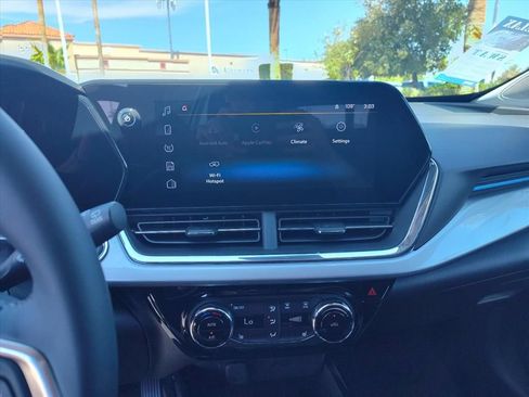 New 2026 Chevrolet Trax LT w/ Driver Confidence Package FWD image 11