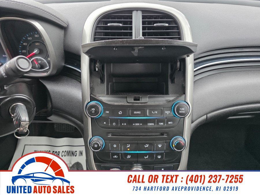 Used 2016 Chevrolet Malibu LT w/ Power Convenience Package FWD image 17