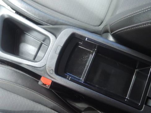 Used 2023 Buick Encore GX Preferred w/ Cold Weather Comfort Package FWD image 18