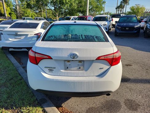 Used 2017 Toyota Corolla LE image 16