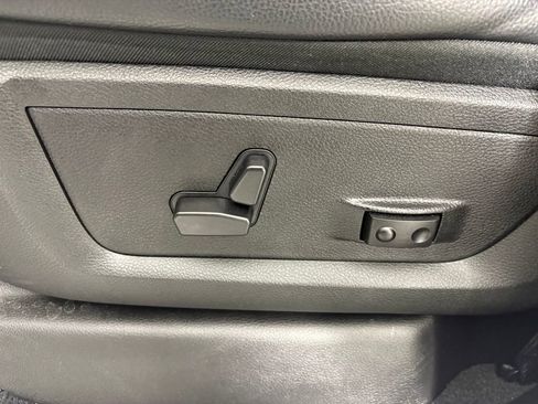 Used 2025 RAM 3500 Laramie image 15