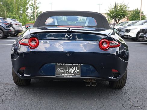 New 2026 MAZDA MX-5 Miata Club w/ Interior Package RWD image 24