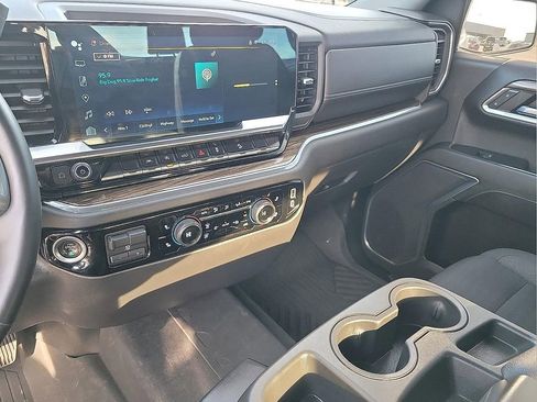 Used 2023 Chevrolet Silverado 1500 LT Trail Boss w/ Protection Package image 20