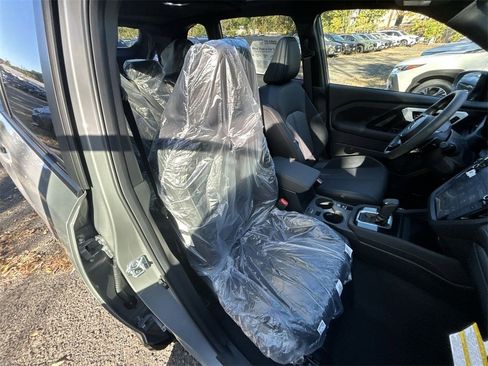 New 2025 Subaru Forester Touring image 15