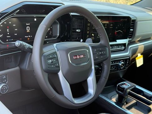 New 2026 GMC Sierra 1500 SLT w/ SLT Premium Package image 16