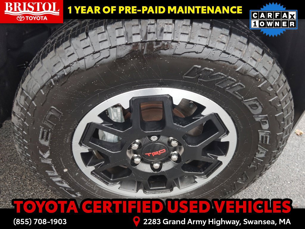 Certified 2025 Toyota Tacoma TRD Off-Road AWD/4WD image 11