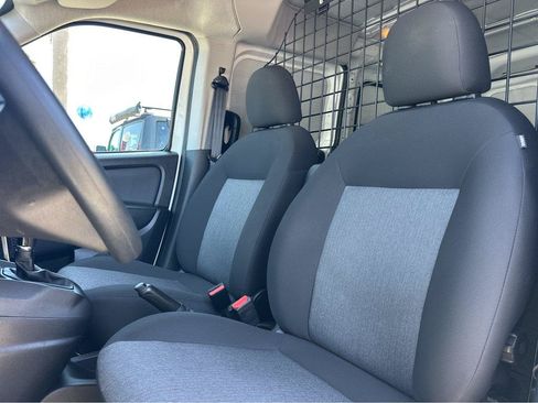Used 2022 RAM ProMaster City Tradesman FWD image 6