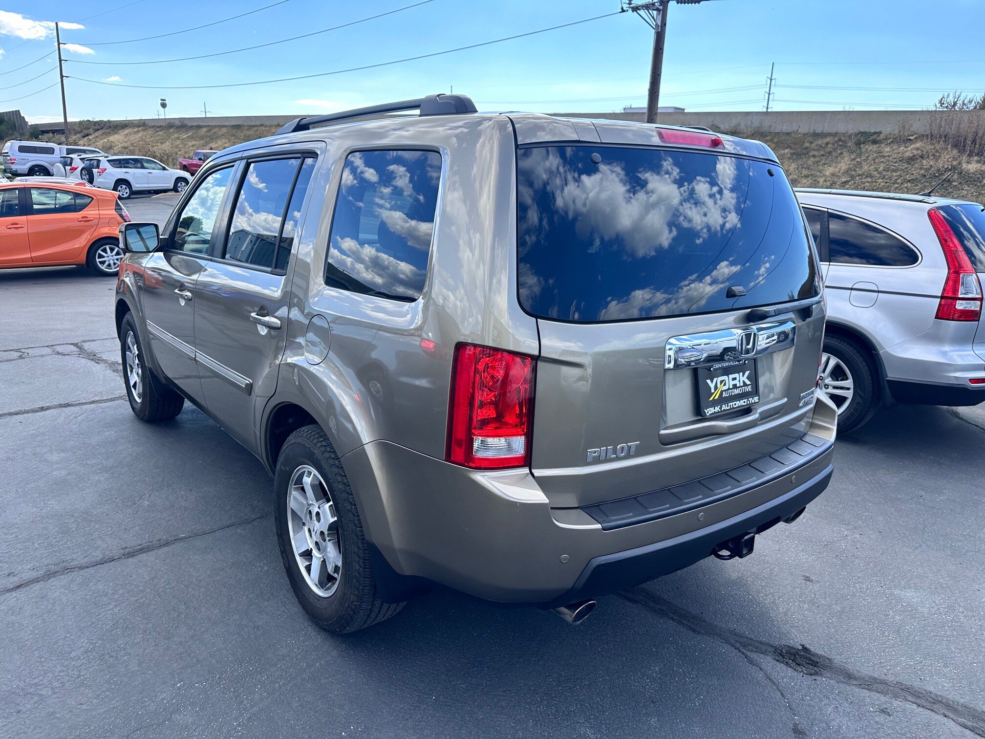 Used 2011 Honda Pilot Touring image 4