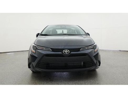 New 2026 Toyota Corolla LE FWD image 31