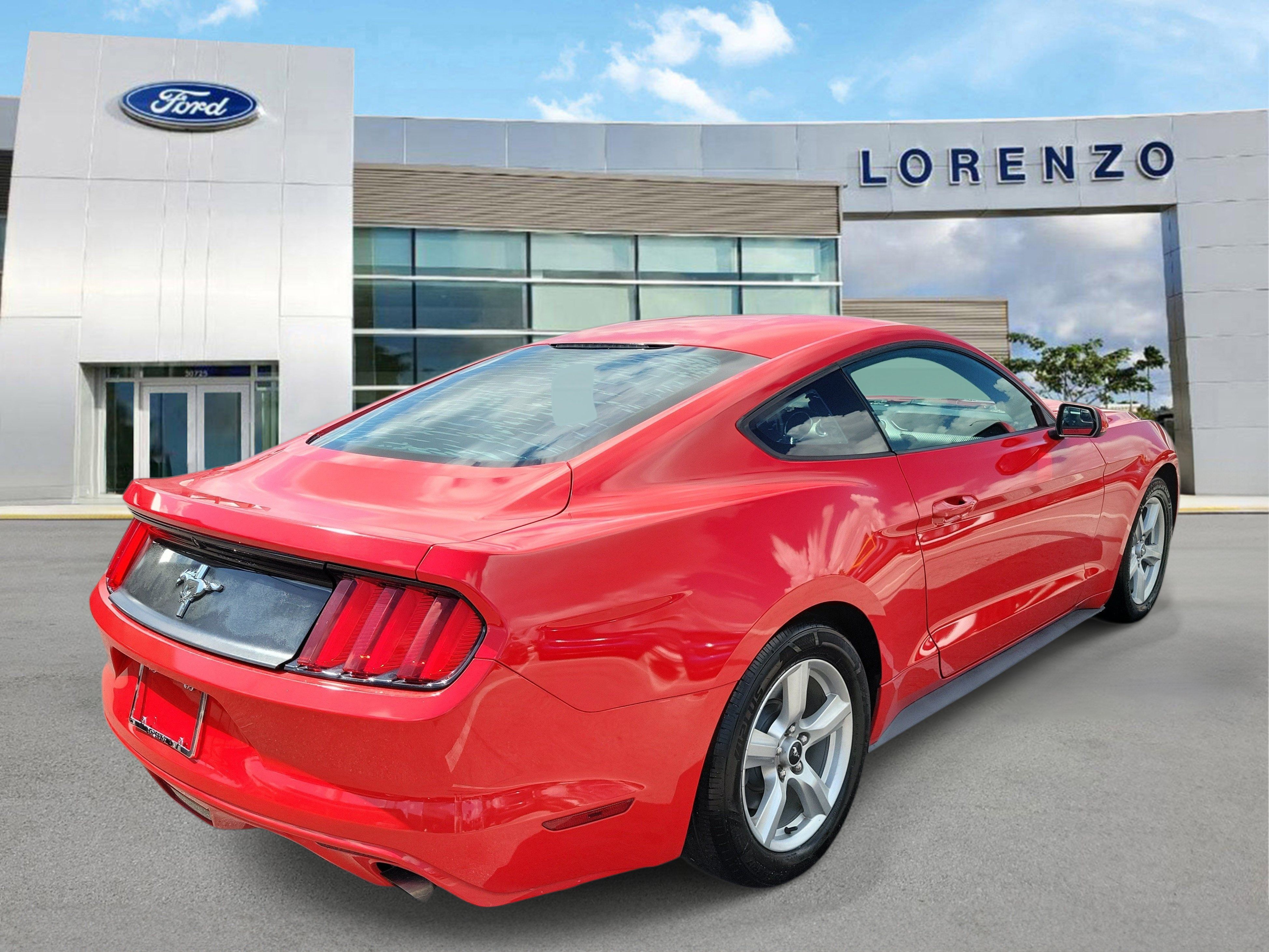 Used 2016 Ford Mustang Coupe RWD image 5