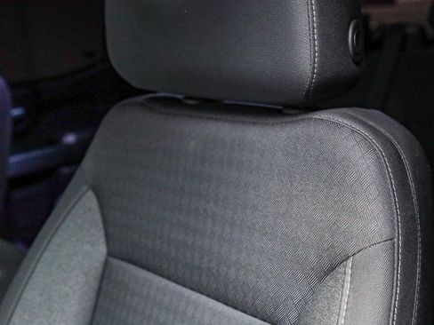 Used 2022 Chevrolet Silverado 1500 Custom image 22