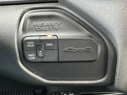 Used 2024 RAM 2500 Tradesman w/ Chrome Appearance Group image 31