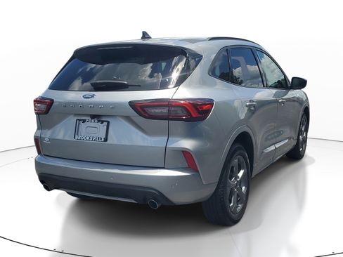 Used 2023 Ford Escape ST-Line w/ Tech Pack #1 FWD image 6