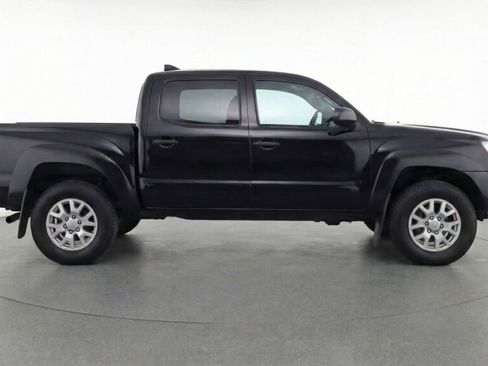 New 2026 Toyota Tacoma SR image 8