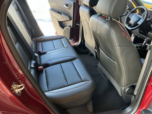 Used 2025 Chevrolet Trax RS w/ Driver Confidence Package image 16