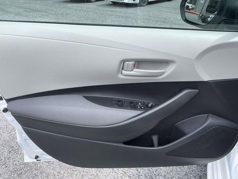 Used 2026 Toyota Corolla LE FWD image 13