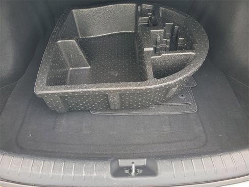 Used 2023 Kia Forte LXS image 7