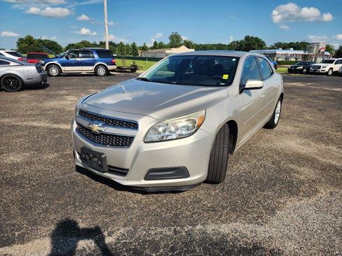 Used 2013 Chevrolet Malibu LT w/ Power Convenience Package FWD image 11
