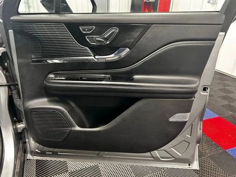 Used 2022 Lincoln Corsair AWD w/ Equipment Group 101A image 21