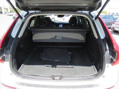 Used 2019 Volvo XC60 T5 Inscription w/ Protection Package Premier image 28