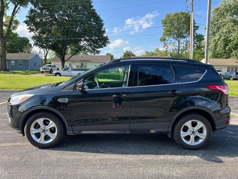 Used 2014 Ford Escape SE w/ Equipment Group 201A FWD image 2