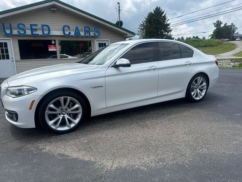 Used 2014 BMW 535i xDrive Sedan AWD/4WD image 3