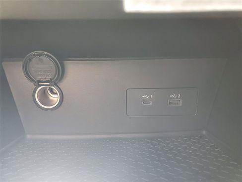 New 2025 Nissan Pathfinder SV w/ SV Premium Package image 26