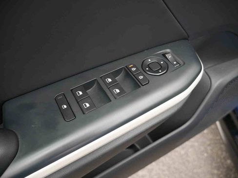 Used 2025 Kia K4 GT-Line image 24