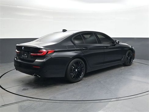 Used 2022 BMW 530i w/ Convenience Package image 4