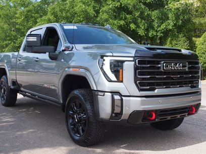 Used 2024 GMC Sierra 2500 AT4 w/ AT4 Premium Plus Package