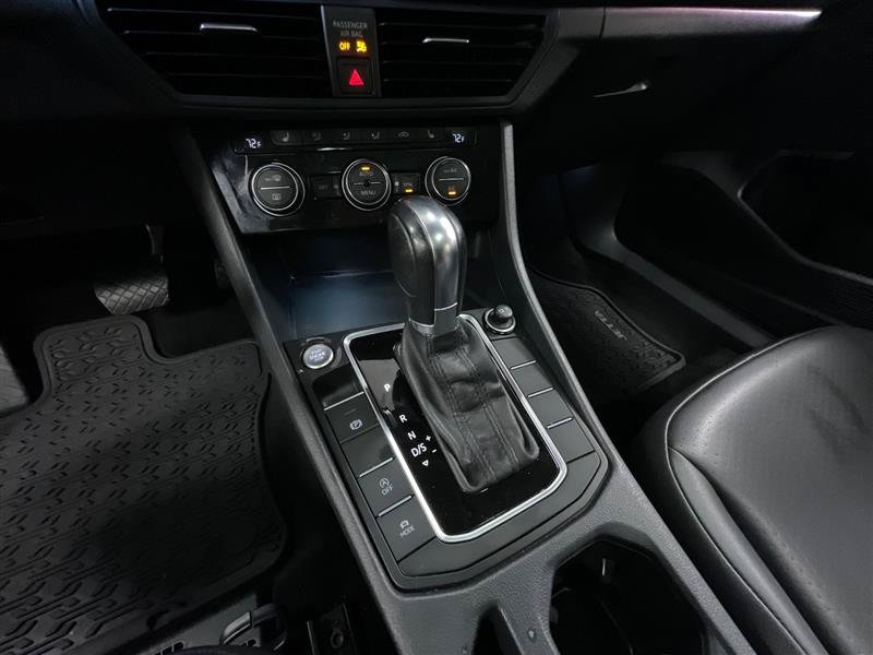 Used 2019 Volkswagen Jetta SEL FWD image 15