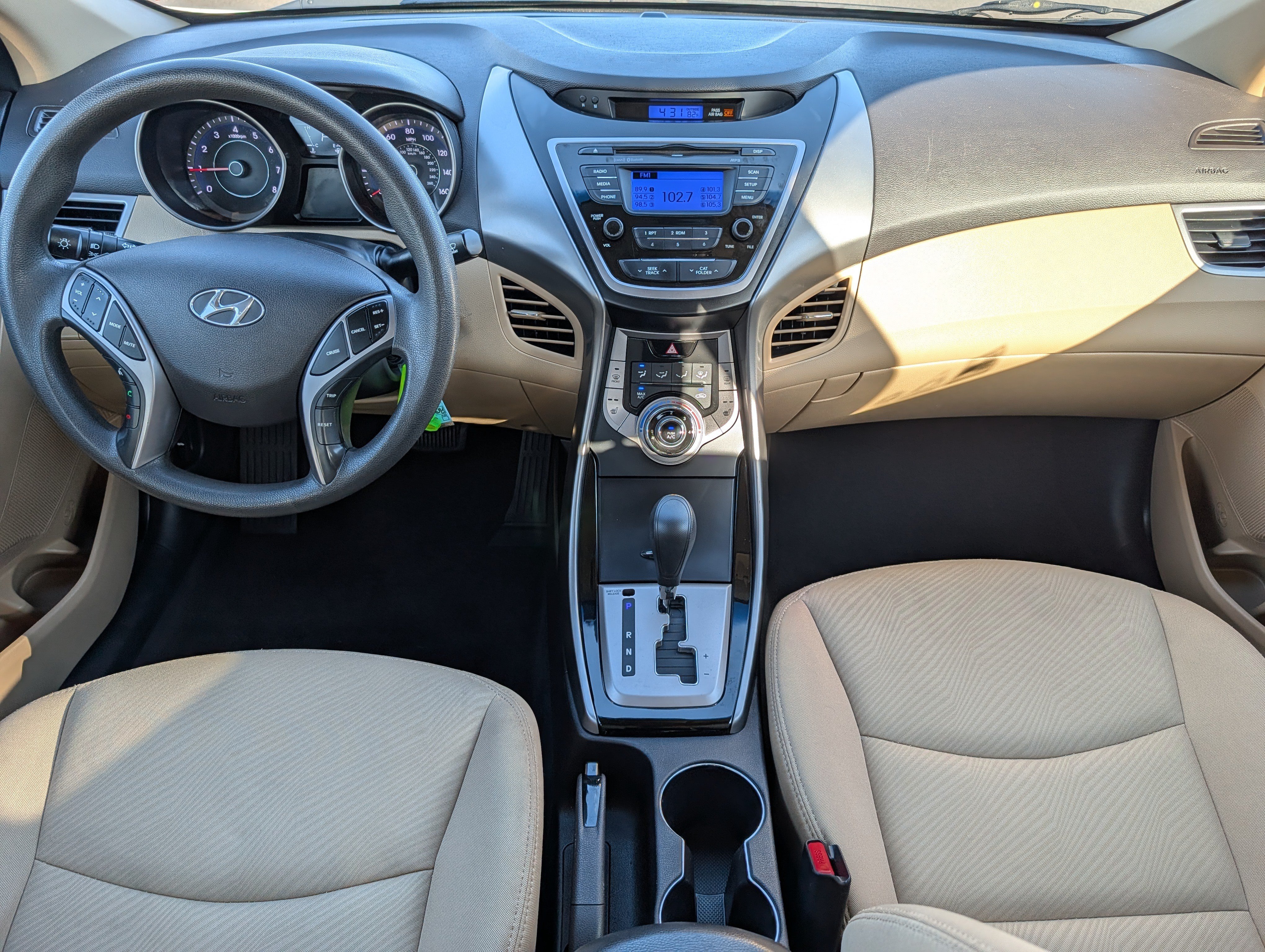 Used 2013 Hyundai Elantra GLS w/ Preferred Pkg FWD image 10