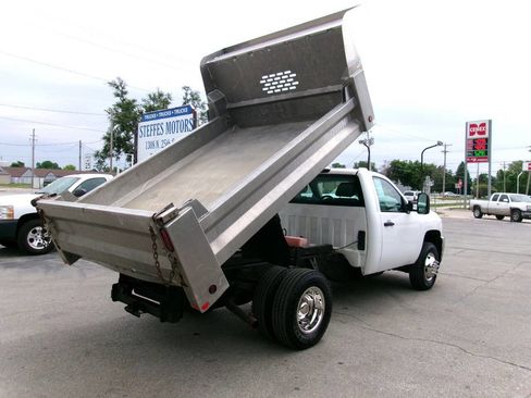 Used 2013 Chevrolet Silverado 3500 W/T w/ Snow Plow Prep Package AWD/4WD image 8