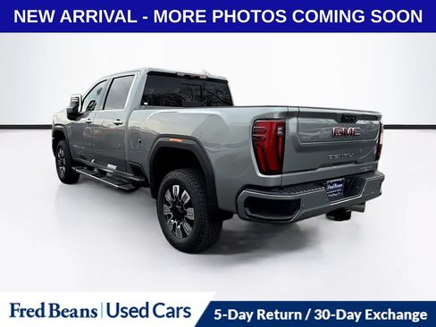 Used 2025 GMC Sierra 2500 Denali w/ Denali Reserve Package AWD/4WD image 5