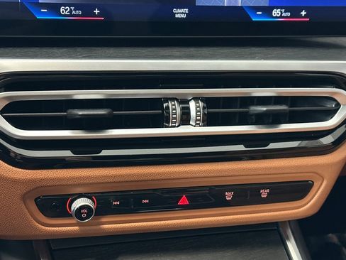 Certified 2023 BMW i4 eDrive35 image 25