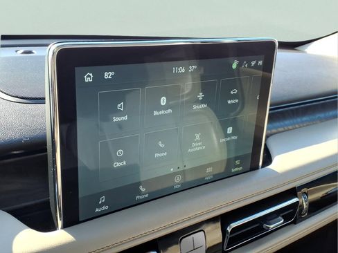 Used 2021 Lincoln Aviator Reserve w/ Equipment Group 202A image 34