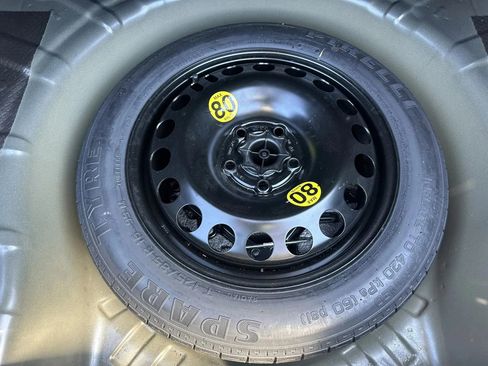 Used 2011 Saab 9-3 Aero image 17