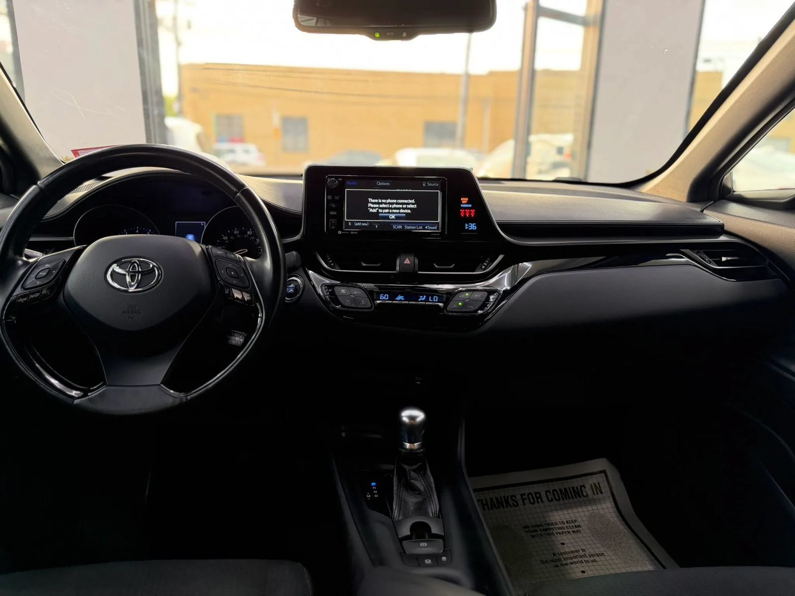 Used 2018 Toyota C-HR XLE FWD image 7