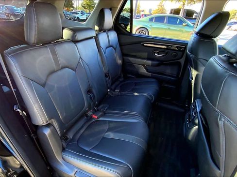 Used 2023 Honda Pilot Touring image 20