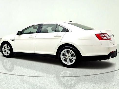 Used 2018 Ford Taurus SEL w/ Equipment Group 201A FWD image 7