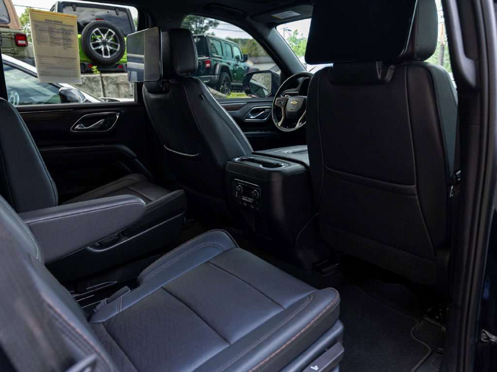 Used 2023 Chevrolet Tahoe High Country RWD image 30
