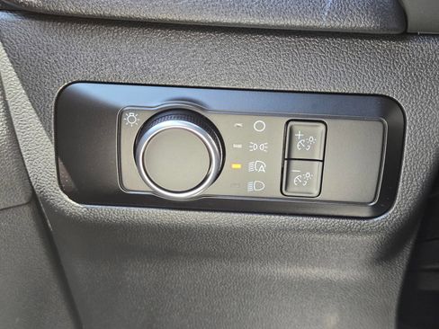 Used 2025 Ford Escape ST-Line AWD/4WD image 27