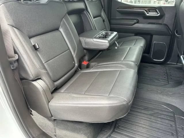 Used 2024 GMC Sierra 1500 Elevation w/ Elevation Premium Package AWD/4WD image 24