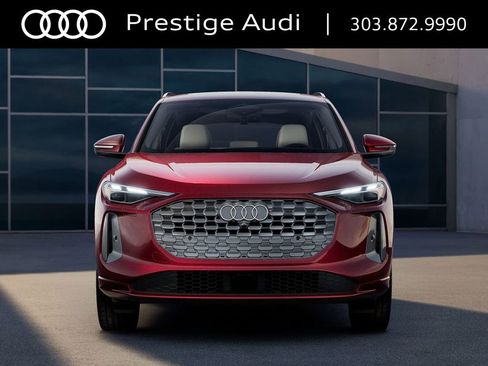 Used 2025 Audi Q5 Premium w/ Convenience Package image 28