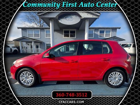 Used 2014 Volkswagen Golf 4-Door FWD image 1