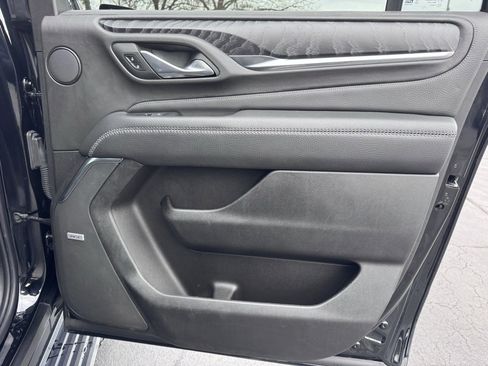 Used 2023 GMC Yukon XL Denali w/ Max Trailering Package image 31